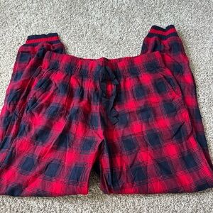 Aerie Red and Black Plaid Sleep Pants